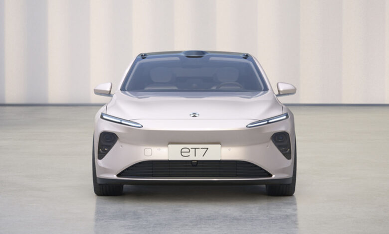 NIO ET7