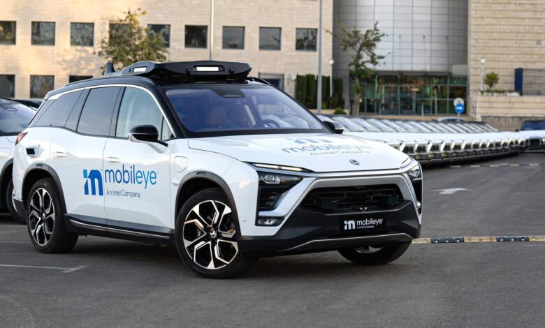 NIO ES8 mobileye